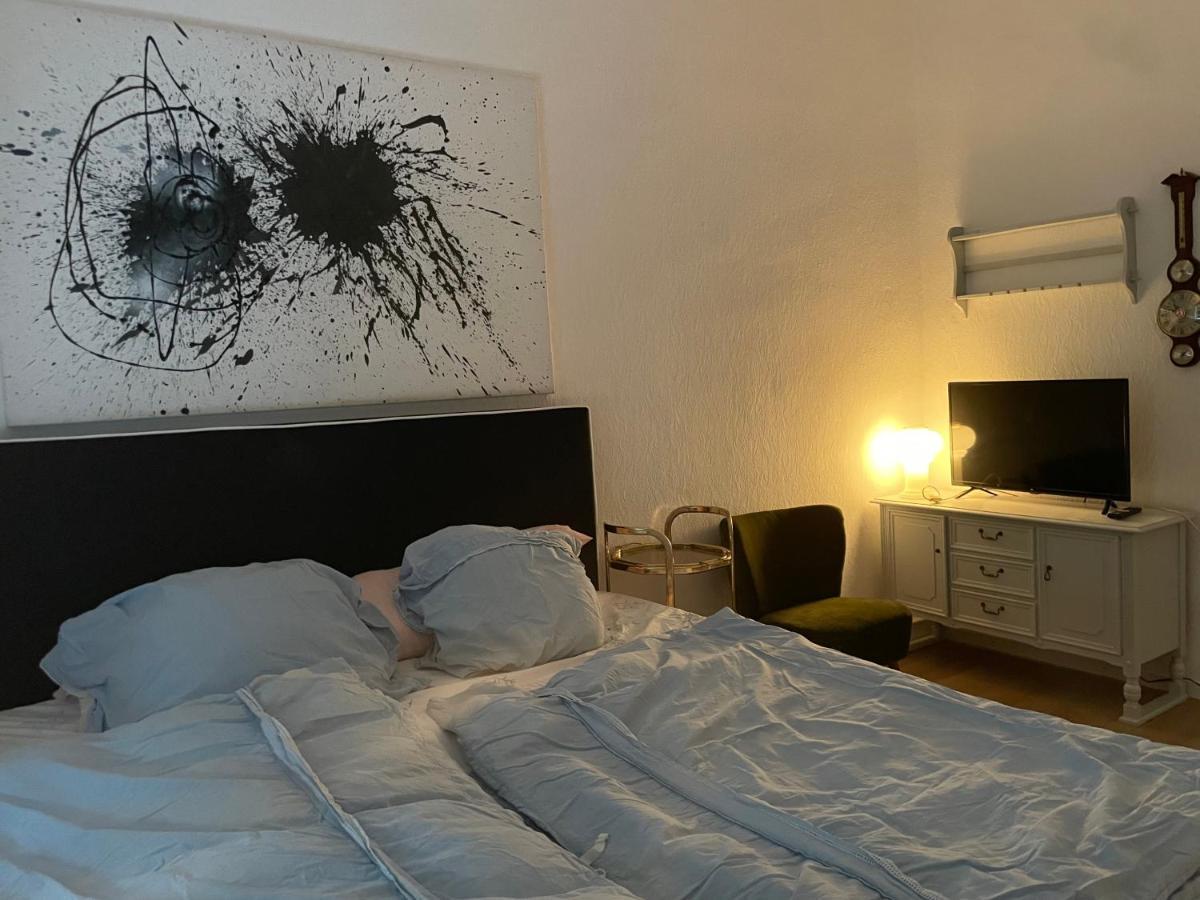 1 Schlafenzimmer 1 Whonzimmer Waschmaschine Trockner Maximum 4Personen Rheinhausen Center Appartement 1705 ดุยส์บูร์ก ภายนอก รูปภาพ