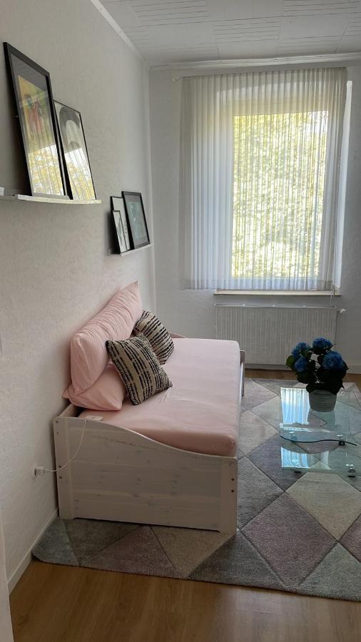 1 Schlafenzimmer 1 Whonzimmer Waschmaschine Trockner Maximum 4Personen Rheinhausen Center Appartement 1705 ดุยส์บูร์ก ภายนอก รูปภาพ